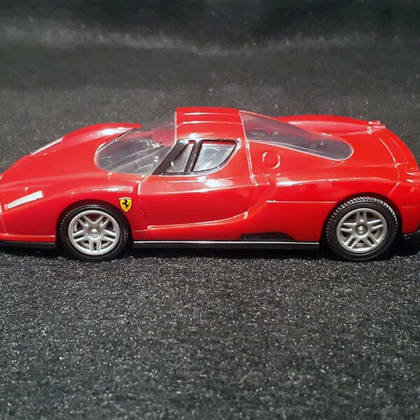 Carrinho Colecionável Enzo Ferrari - Image 2
